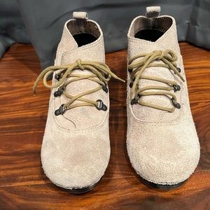 Dansko clog booties size 39